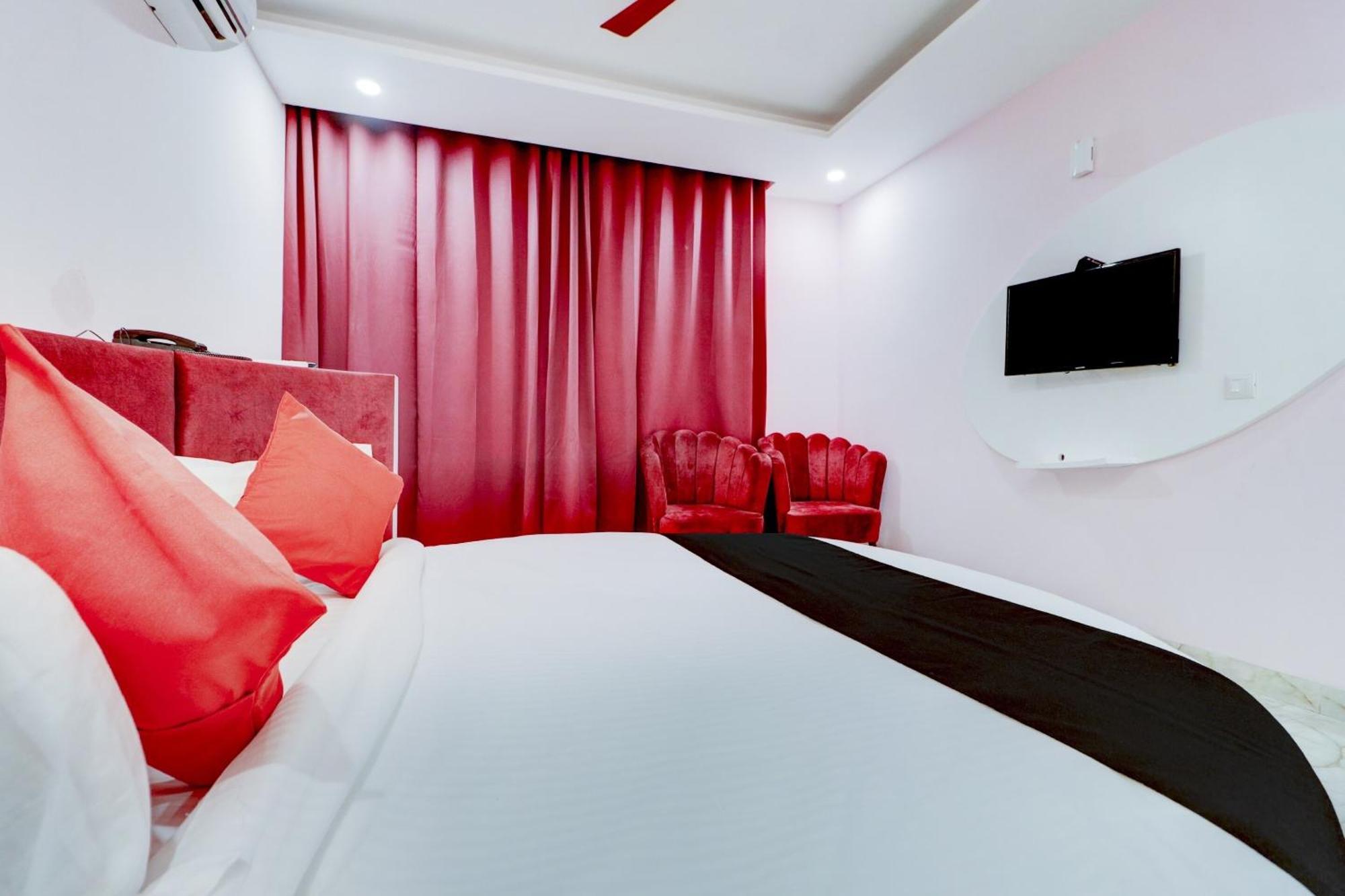 Hotel O Stevia Zirakpur Екстер'єр фото