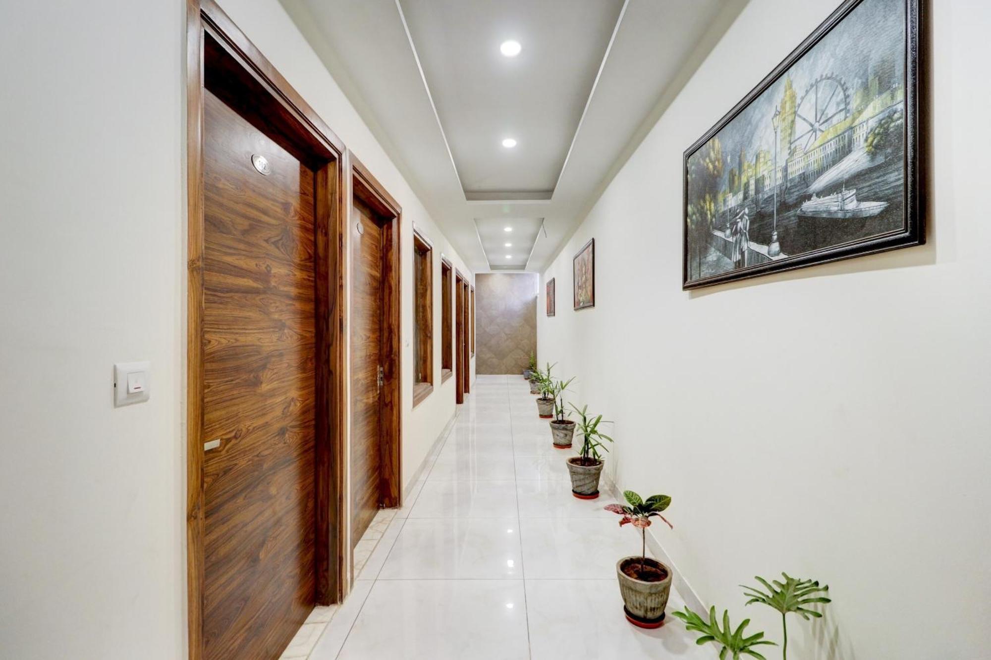 Hotel O Stevia Zirakpur Екстер'єр фото