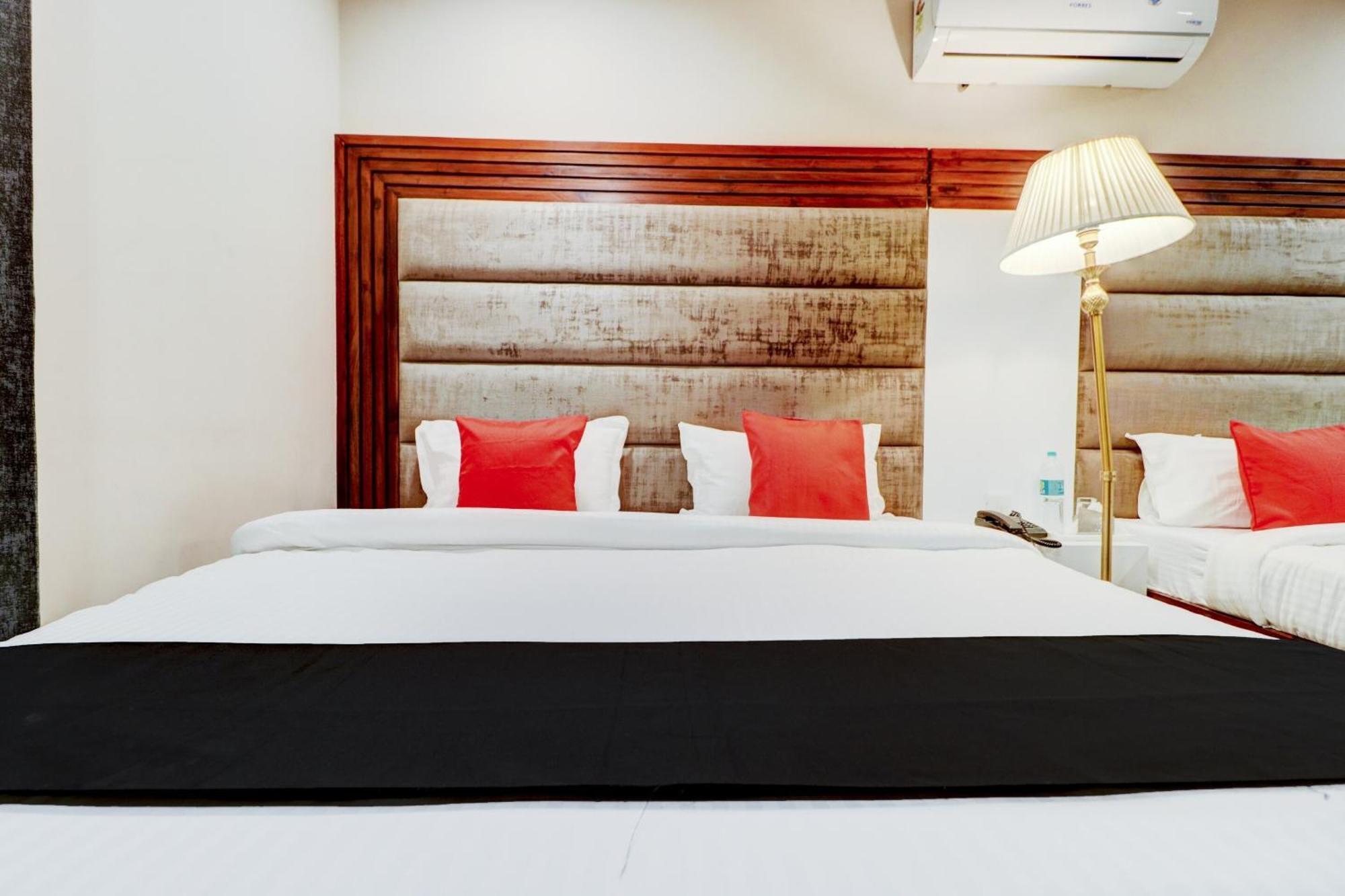 Hotel O Stevia Zirakpur Екстер'єр фото